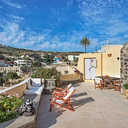 بيت للعطل Real Santorini, Cave House Far From The Crowds *